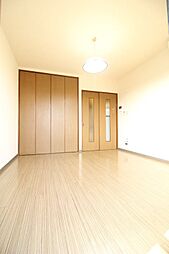 ジュンスティル 202 2階1Kのリビング/ダイニング