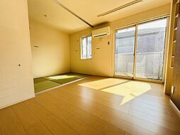 ドエル古賀弐番館 105 1階2LDKのリビング/ダイニング