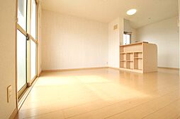 アルウェット 202 1階2LDKのリビング/ダイニング