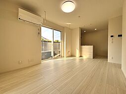 ロイヤルタウン田代本町 202 2階1LDKのリビング/ダイニング