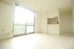 メゾンドリーム 102 1階1LDKのリビング/ダイニング