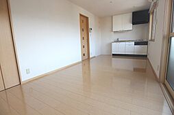 JR鹿児島本線 福工大前駅 徒歩15分の賃貸アパート 2階1LDKのリビング/ダイニング