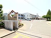 宗像市立赤間小学校（1113m）