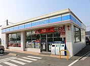 ローソン 宗像曲店（569m）