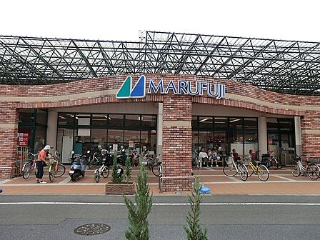 スーパー 1500m マルフジ 千ヶ瀬店
