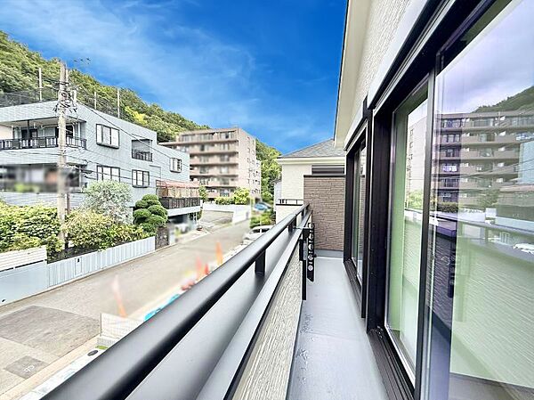 バルコニーを拡大表示