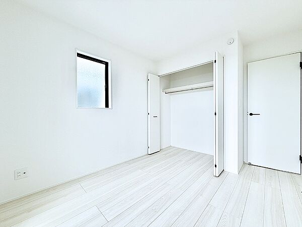 寝室を拡大表示