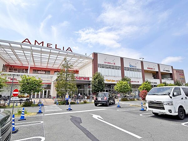 周辺を拡大表示