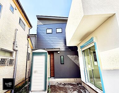 外観:B号棟 ■暮らしを彩る充実した設備仕様が備わった住まい 外観:B号棟 ■暮らしを彩る充実した設備仕様が備わった住まい