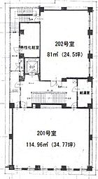 阪急宝塚本線 梅田駅 徒歩4分
