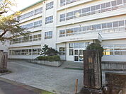 中津川市立西小学校（1695m）
