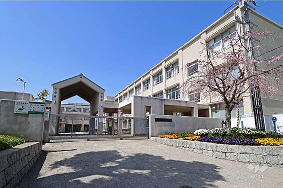 魚崎小学校[公...
