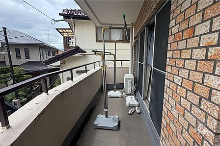 バルコニーです（別角度から）。［2026年8月17日撮影］