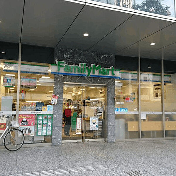 画像22:コンビニ「ファミリーマート恵比寿南三丁目店まで162m」