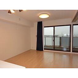 シティテラス越谷レイクタウン 6階3LDKのリビング/ダイニング