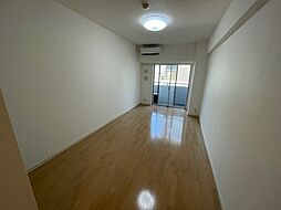 グリアス横浜・プルミエール 5階1Kのリビング/ダイニング