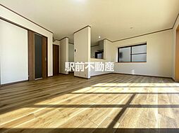 藤光町戸建リフォーム物件 4SLDKのリビング/ダイニング