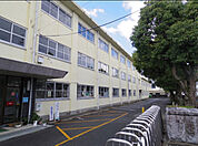 徳島市立佐古小学校 1333m
