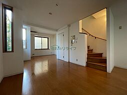 東京メトロ日比谷線 広尾駅 徒歩13分の賃貸マンション 1階2SLDKのリビング/ダイニング