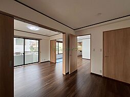 東京メトロ東西線 高田馬場駅 徒歩2分の賃貸マンション 2階2LDKのリビング/ダイニング