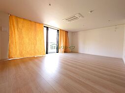 東京メトロ日比谷線 広尾駅 徒歩15分の賃貸マンション 3階1SLDKのリビング/ダイニング