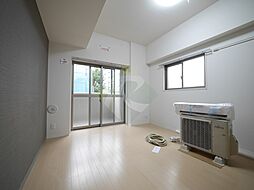 JR山手線 高田馬場駅 徒歩5分の賃貸マンション 8階1Kのリビング/ダイニング