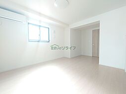 都営大江戸線 若松河田駅 徒歩2分の賃貸マンション 1階1DKのリビング/ダイニング