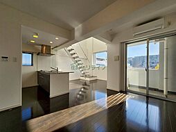 JR山手線 恵比寿駅 徒歩9分の賃貸マンション 4階1LDKのリビング/ダイニング