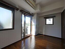 都営大江戸線 東新宿駅 徒歩2分の賃貸マンション 5階1Kのリビング/ダイニング