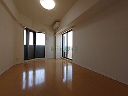 都営大江戸線 東新宿駅 徒歩5分の賃貸マンション 5階1Kのリビング/ダイニング