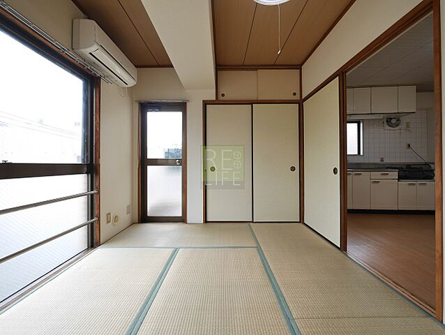 寝室