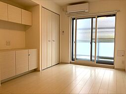 リブリ・若草 102 1階1Kのリビング/ダイニング