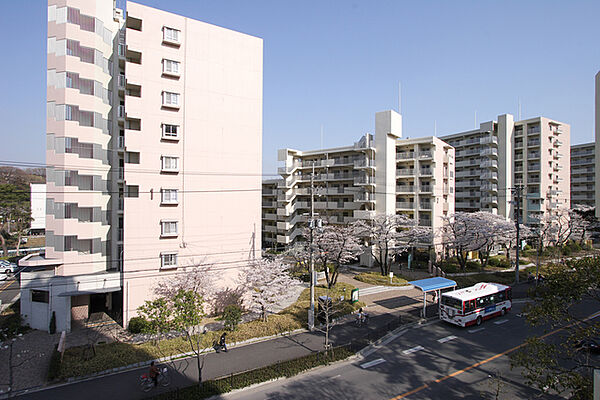 UR香里ヶ丘けやき東街 ｜大阪府枚方市香里ケ丘3丁目(賃貸マンション2LDK・5階・64.62㎡)の写真 その16