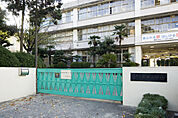 小学校「寝屋川市立三井小学校まで772ｍ」