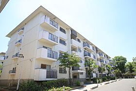 UR藤沢台第三  ｜ 大阪府富田林市藤沢台1丁目（賃貸マンション3LDK・2階・80.16㎡） その1