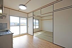 UR光明台 5階3DKのリビング/ダイニング