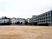 神戸市立西代中学校（1374m）