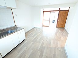 メゾン16条 2LDKの写真