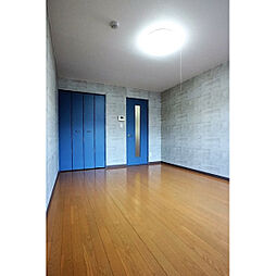 サァラ多摩平 3階1Kのリビング/ダイニング