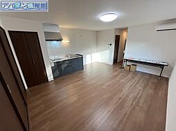 小針藤山NeoMaison 202 2階1LDKのリビング/ダイニング