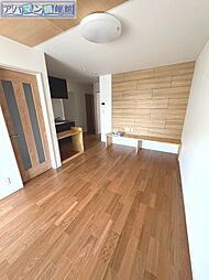 Grandir（グランディール） 1階1LDKのリビング/ダイニング