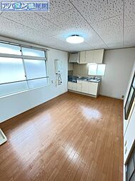 アクアヒル青山 2階2DKのリビング/ダイニング