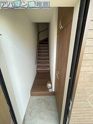 モントまるやまA棟_内装_3