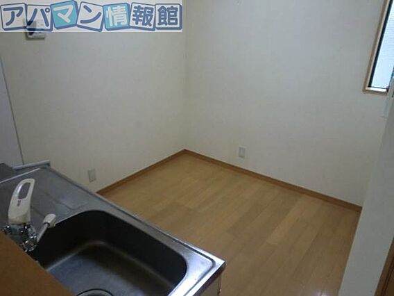 オギカワファーストハイツ_内装_2