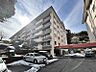その他：第5マンションと隣り合う第3マンション。バス停、コンビニが近く、比較的に利便性の良い立地環境です。