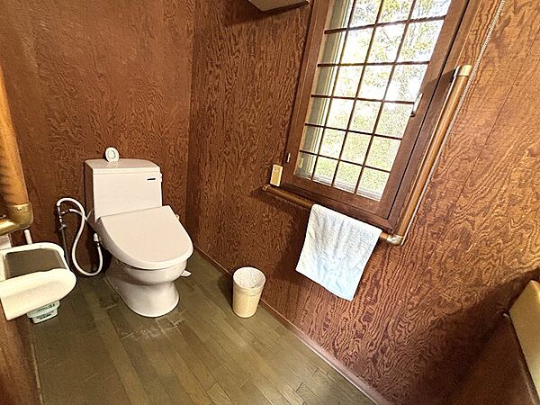 トイレを拡大表示