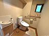 トイレ：【1階トイレ】トイレも広々したスペースです