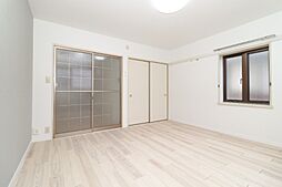 東武宇都宮線 東武宇都宮駅 バス15分 挟又局前下車 徒歩12分の賃貸アパート 1階1Kのリビング/ダイニング