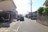 外観：【前面道路】