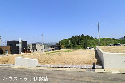 外観：【外観写真】・区画整理地内・南向き陽当たり良好